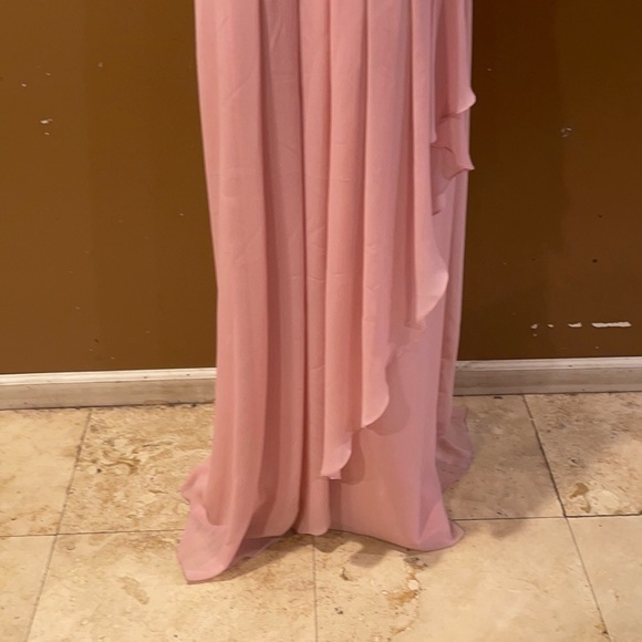 Formal mauve pink long dress. Size 20 Tailored. So it fits more like an 18 - Picture 5 of 8